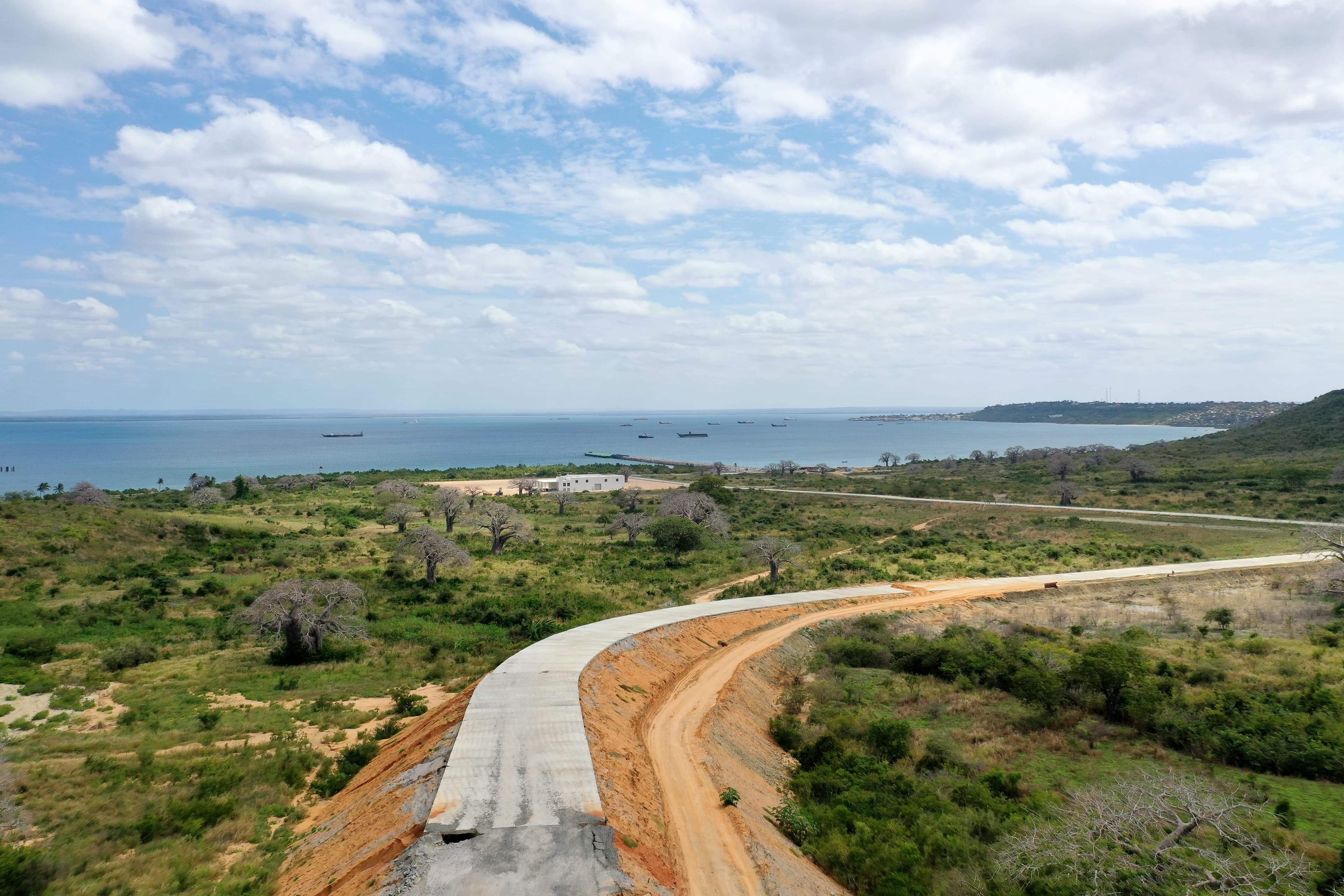 Estrada de acesso a BLP.